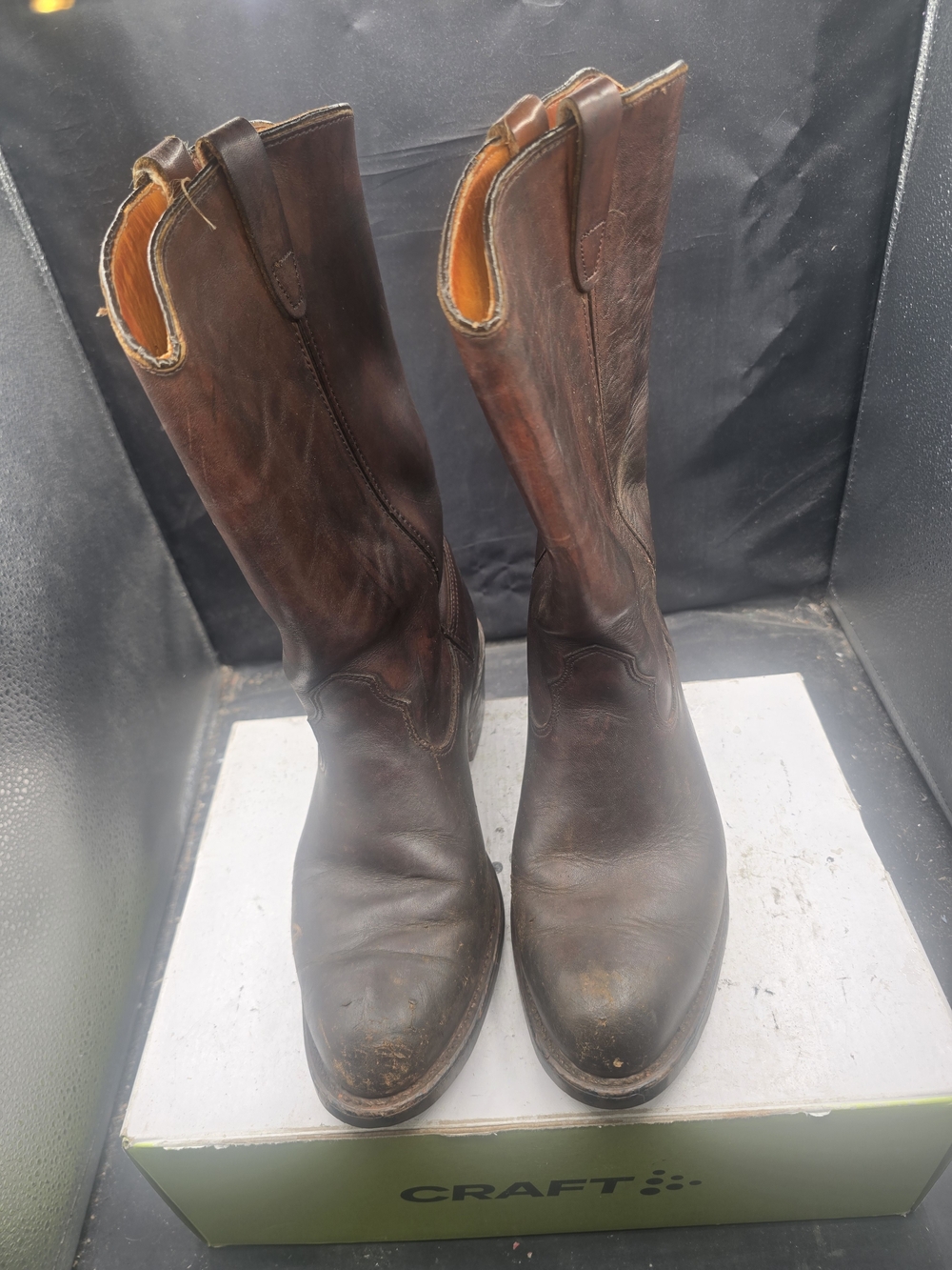 Men's Brown Pull-On Western Boots - Classic Leather Cowboy Style